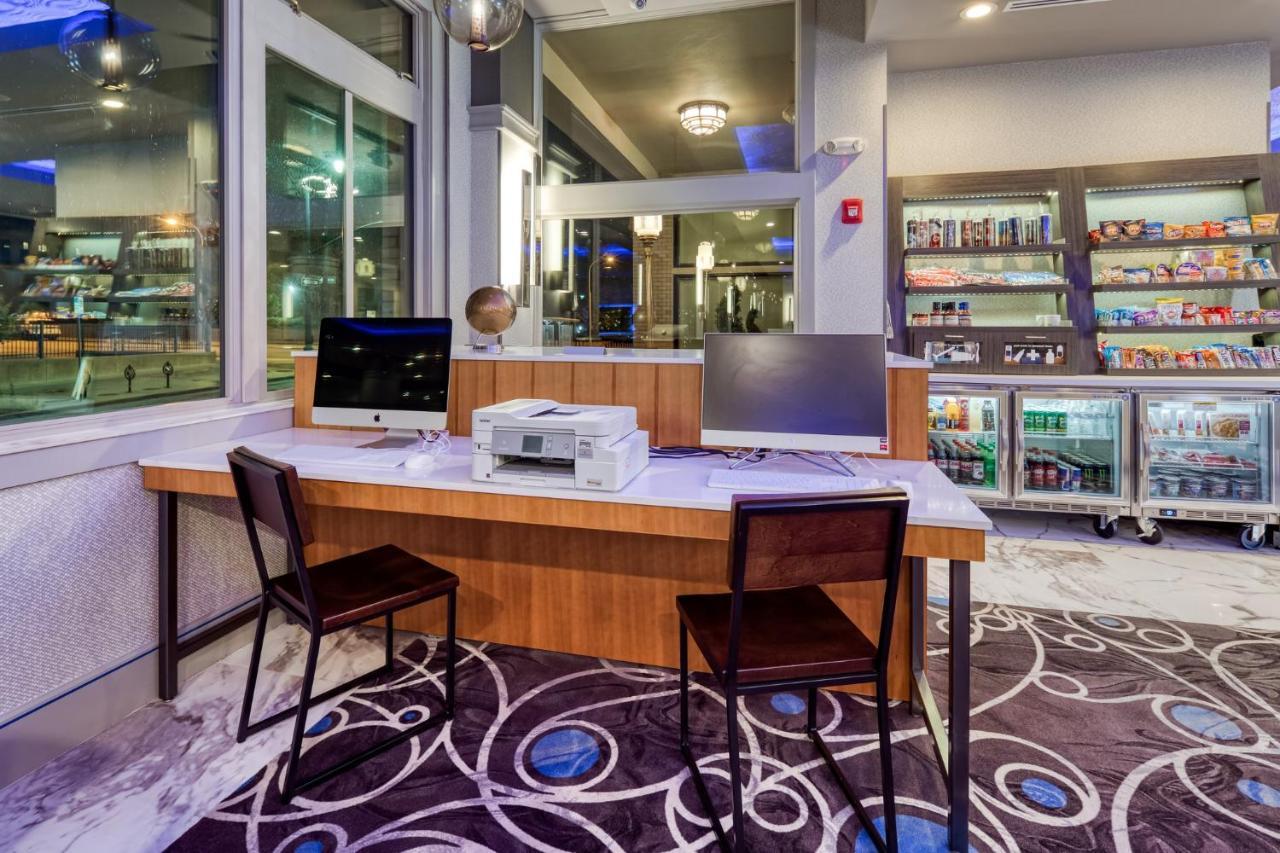 Holiday Inn Express - Kansas City Downtown By Ihg Luaran gambar